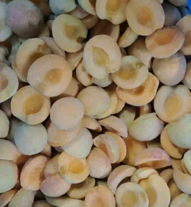 Bulk IQF Frozen Apricot Halves Pitted for Supermarket Retail Private Label