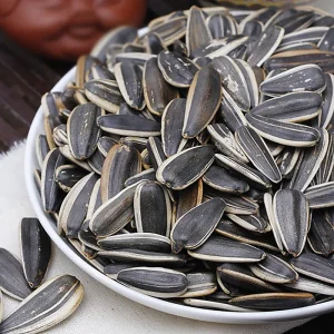 Customized Packaging Large Size Black Stripes Raw Dried Sunflower Kernels Snacks Price Discount Healthy Nutritious