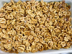 Factory Price Snack Ready Walnut Kernels Roasted and Salted Great for Retail Packaging