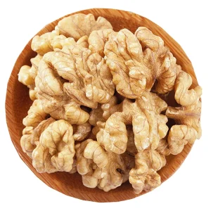 Factory direct Shelled Walnut Kernels OEM Customization Available Suitable for Food Processing