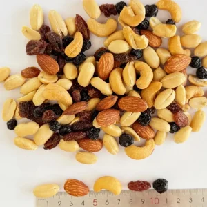 Fried Salty Hard Barrel Packed 8 Types Mixed Nuts and Dried Fruits Nut Kernel Snacks