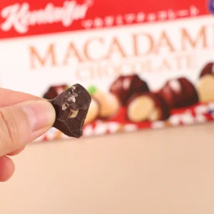 Halal Macadamia Solid Bittersweet Chocolate Nuts 58% Dark Chocolate Bulk Order for Resale