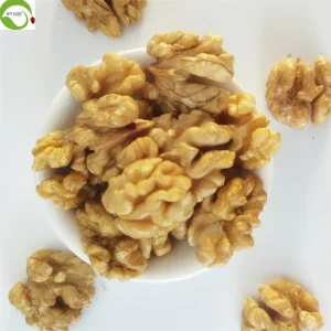Ningxia IVY Yunnan Extra Light Raw Dried Halves Walnut Kernels 10kg Vacuum Bags Food Grade Snack 12 Months Shelf Life