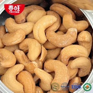 Roasted Cashews Wallnuts Almonds and Peanuts Dried Snack Style Nutty Delights for Sale