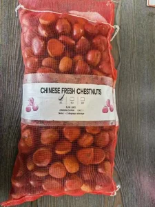 SinoFarm Fresh Chestnuts Top Grade Bulk Carton Warehouse Stock Price Raw Sweet Chestnut 60 80 Specification 1 Year Shelf