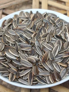 Specialty Handmade Roasted Sunflower Seeds Crispy Original Flavor 500g Bagged HACCP Certified Baked Healthy Snacks Mainland