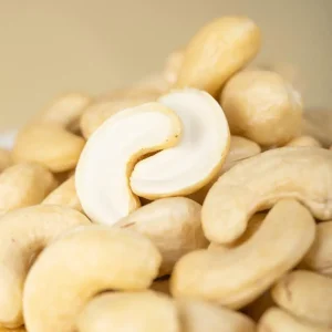 Whole Natural Cashew Kernels Non GMO and Additive Free OEM Customization and Export Certified W320 W240 W180 Snacks Nuts